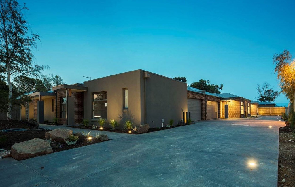 Warburton Hwy, Wandin North 01 Virtual Home Design